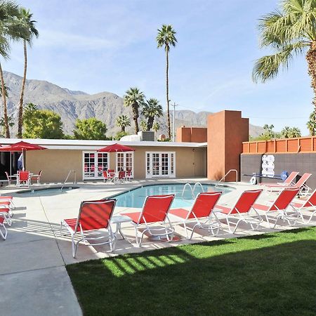 Bearfoot Inn - Clothing Optional Hotel For Gay Men Palm Springs Extérieur photo